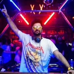 Rocking a Metallica tee because that's the kind of energy I bring to my sets. Even in a Bollywood party, there's a bit of rock and roll rebellion.