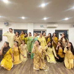 The adult Kathak class posing after a fulfilling session. It's amazing to see everyone embrace the elegance and discipline of this classical art form.