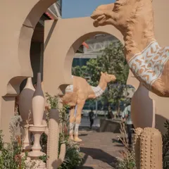 To set the tone for a 'Desert Oasis' themed Haldi, I created this grand arched entrance. The custom camel statues and earthy color palette immediately immersed guests in the theme.