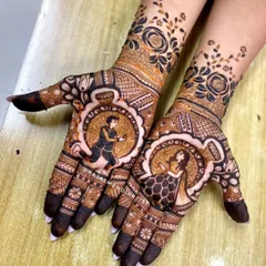 Perfect for an engagement. This design features the couple in a romantic pose, surrounded by beautiful floral patterns. It’s a wonderful way to celebrate the start of your new life together.