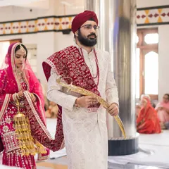 The grace and dignity of a Sikh Anand Karaj ceremony. We respectfully document the sacred traditions as Suntej and Manjit take their marital vows.