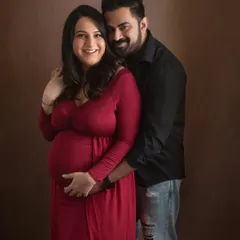 Another lovely shot of this glowing couple. Maternity sessions are a wonderful way to celebrate your journey together before your little one arrives.