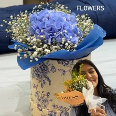 Part of my dopamine recipe is surrounding myself with things that make me happy. Fresh flowers are a simple joy that can instantly brighten my space and my mood.