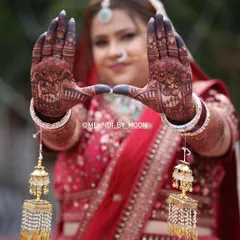 The final result is everything. A deep, rich henna stain is the promise I make to all my brides. This is the beautiful, dark color you can expect after my work is done, captured perfectly on her special day.