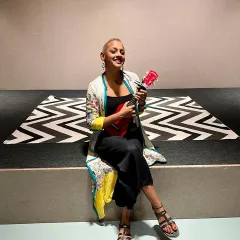 Happy World Music Day. I feel so grateful that I get to share my love for music with the littlest people every single day, with my trusty red ukulele by my side.