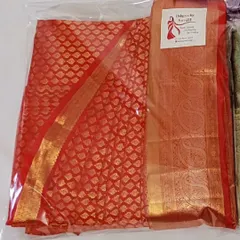 Packed with care and ready for travel. This pre-pleated saree is sealed and labeled, ensuring it arrives at your destination wedding looking as perfect as the moment I finished setting it.