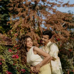 A candid moment of laughter and embrace. We use the golden hour light to capture the natural, easy chemistry between a couple, resulting in photos that feel both beautiful and real.