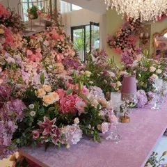 A glimpse into a royal-worthy bachelorette party we designed for Radhika Merchant. The tables were overflowing with a sea of pink, purple, and peach flowers, creating an atmosphere of ultimate romance and luxury.