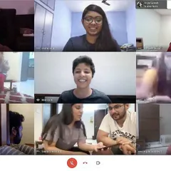 This is what our virtual classroom looks like, full of happy dogs and even happier hoomans! We love seeing our clients and their furry family members connect and learn together during our group online training sessions. It's a community of dedicated pet parents from all over.