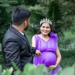 For those who want a fairytale moment, we can create a glamorous look with gowns and accessories like this tiara. This outdoor portrait in a lovely purple gown has a dreamy, romantic feel.