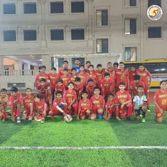 A group photo of our players with Pawan V. Pattem after an inspiring and educational defending session.