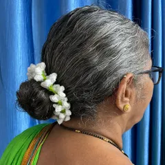 Another view of my Aaji wearing the crochet jasmine gajra. It sits perfectly around her hair bun, just like a traditional one.