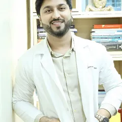 A welcoming smile from me at the clinic. My goal is to make you feel comfortable and confident from the moment we first meet to discuss your hair and skin goals.