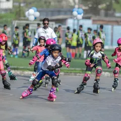 The girls' category race is off to a powerful start. You can see the concentration and competitive spirit in each of these young athletes.