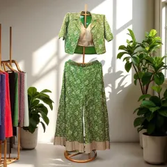 For those moments that call for something a little different, or 'hatke'. This green printed co-ord set is my take on modern festive wear. It combines the comfort of cullotes with a glamorous bustier and a chic jacket, perfect for a Mehendi celebration.