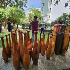 A view of the workshop participants from behind our collection of clubs. We have various weights and sizes to suit beginners and advanced users.
