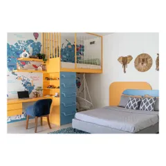 Adorable animal buddies on the walls add a fun, educational element to the room. The design helps children learn about different countries and animals while they play.