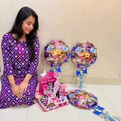Making hampers for my own family is how I express my love. Here are some lollipop hampers and a gift box I made for my loved ones during Raksha Bandhan.
