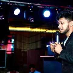 Speaking to the audience between songs. For me, a mehfil is a conversation, a sharing of emotions and stories.