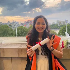 This was a proud day, receiving my Master of Science in Nutrition from King's College London. My education in modern, evidence-based nutrition is the foundation I pair with the timeless wisdom I learned from my ajji and amma. This allows me to offer advice that is both scientifically sound and deeply rooted in our culture.