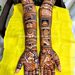 A unique storytelling design that captures the couple's journey. This mehendi includes portraits, a depiction of their travels, and other personal symbols that are meaningful to them.