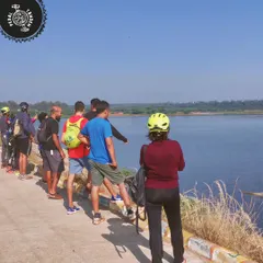 Our guide pointing out something interesting to the group during a break on the Hesaraghatta ride. We're passionate about sharing our knowledge of the local area.