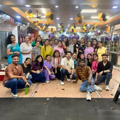 The whole team and our wonderful members celebrating 9 years of FNF Paschim Vihar. Shukrana Guruji for this incredible journey and our fitness family.