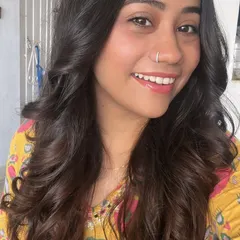 A beautiful mocha brown balayage for Prerna. This color adds richness and dimension to her long hair while remaining natural and easy to maintain.