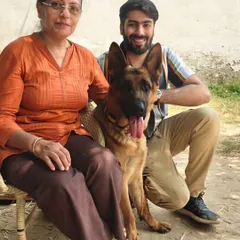 Our favorite boy Leo finally went back home today after successfully completing his training. We're surely going to miss this German Shepherd.