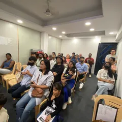 A packed room for our Performance Lab. The supportive presence of parents, friends, and fellow students is what makes these events so special.