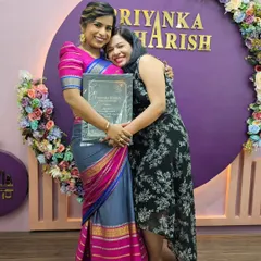A heartfelt moment with my mentor, Priyanka Mam. I am so grateful for everything she has taught me about the art and business of makeup.