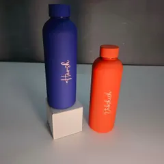 The Quench bottle is also available with a rubberized matte finish in vibrant colors like this blue and orange. The engraving provides a sharp contrast.