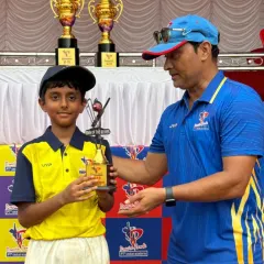A proud moment as one of our promising young players receives an individual award directly from Pravin Tambe. We ensure that dedication and outstanding performance are always recognized at our academy.
