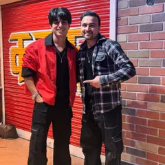 Such an honor to learn from and get a picture with Aadil Khan. His workshops are always full of energy and incredible choreography.