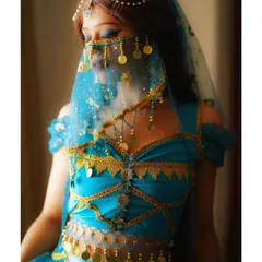 Another angle of the Jasmine cosplay, showing how the makeup and costume work together to create a believable character look, ready for a themed event or photoshoot.