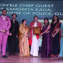 Our team with the Hon'ble Chief Guest, IPS Sangeeta Kalia. We were honored to have distinguished guests appreciate the hard work and talent of our students at the Dhwani Kala Mahotsav.