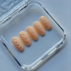 Getting cozy with these 3D sweater nails. I created a raised, cable-knit texture on each nail for a super unique and tactile design. This set is perfect for winter or for anyone who just loves a comfy, cute aesthetic.