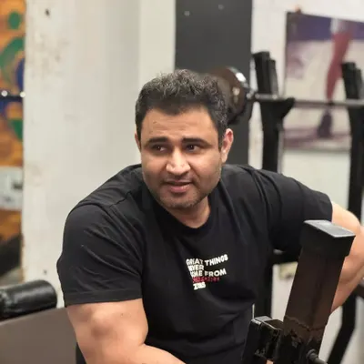 A moment of rest between sets. The gym is my second home.