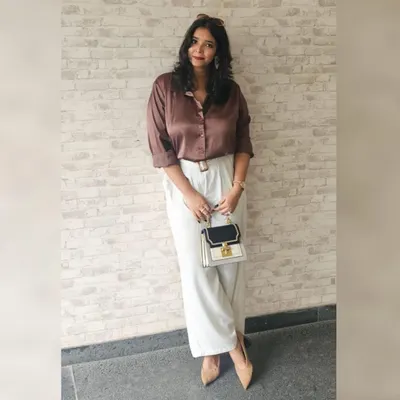 Hello, I'm Ria Agarwal, the founder of Tiny Little Things. I believe it's the small, thoughtful details that make a gift truly special, and I'm dedicated to helping you create unforgettable moments.