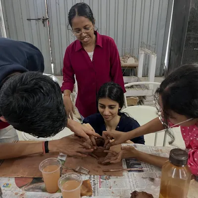 A beautiful moment of collaboration during a workshop for architecture students. I love seeing students step up to help each other and work as a team throughout the creative process.