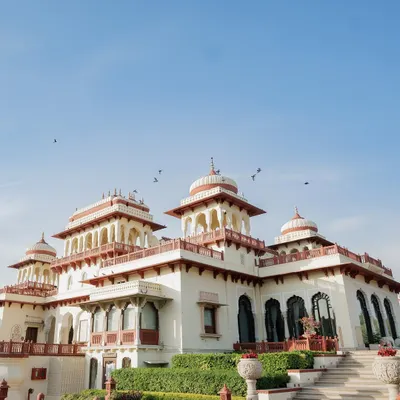 The magnificent Rambagh Palace in Jaipur, a perfect example of the grand heritage locations I use for royal pre-wedding and wedding photography.
