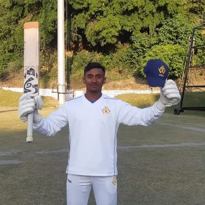 What a performance from Vishal Onat, scoring a massive 163 runs for Karnataka U19. His dedication is paying off, with 459 runs in just two innings, showing the kind of form we build at our academy.