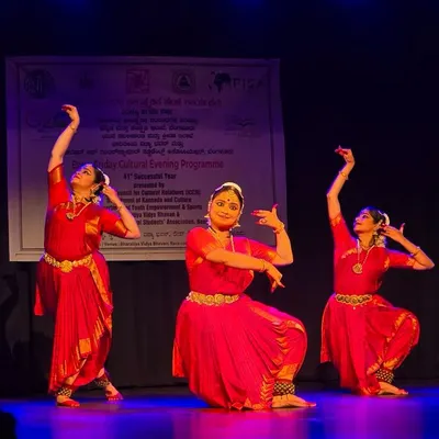 A moment from our performance at the ICCR's 'Every Friday Cultural Evening Programme'. This trio formation showcases the synchronicity and grace of our troupe's Bharatanatyam recital.