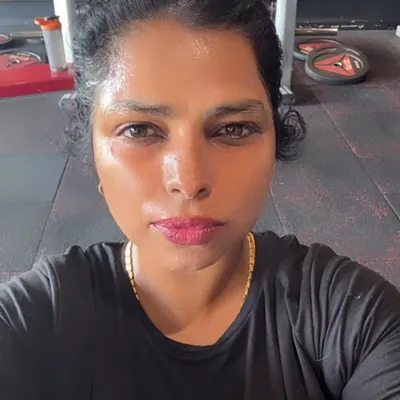 This is the look of pure focus after pushing through a tough workout. Cultivating this determination is a key part of the mental transformation we work on together.