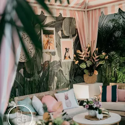 Aabra ka daabra! ✨ A little glimpse into the magical transformation for the "Hotel California" themed brunch. The space came alive with retro vibes and tropical touches.
