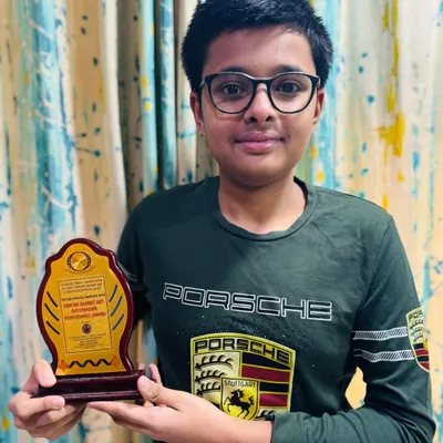 I am so proud to announce that our star student, Reyaansh Goradia from Grade 7, won 1st prize in the essay writing category of the National Level Swatch Bharat Art competition! His creativity and writing skills are truly inspiring.