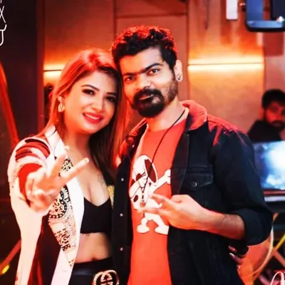 Sharing a moment with the awesome DJ Esha at The Fixx Bar. It's always a pleasure to play alongside talented artists.