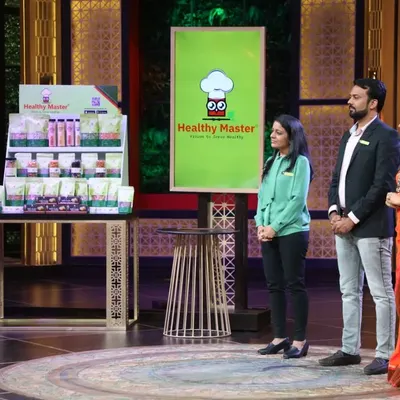The moment before we stepped into the tank. We were so excited and nervous to present our vision for healthy snacking to the Sharks and to all of India.