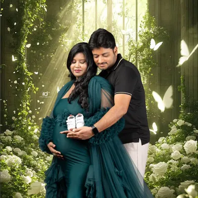A fairytale dream come to life. I use creative editing to place you in a magical forest setting, complete with ethereal light and butterflies, for a truly unique maternity portrait.