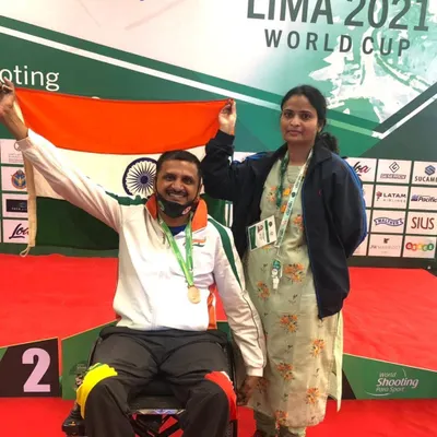 Para-shooter Sriharsha Devaraddi with his wife, celebrating his Bronze medal win at the LIMA World Cup 2021. Their partnership is a source of great strength and inspiration.